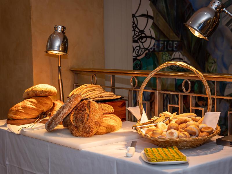 Hilton London Paddington image