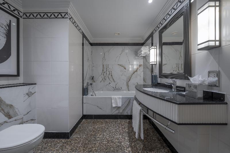 Hilton London Paddington image