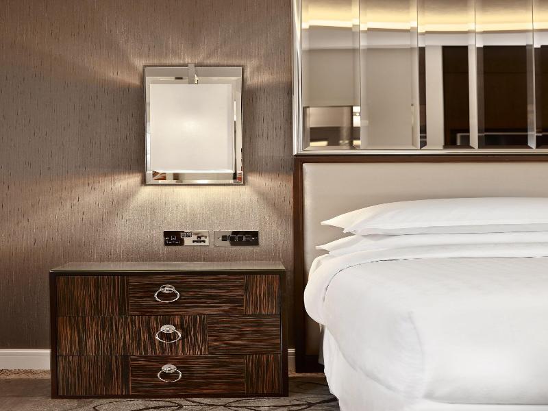 Sheraton Grand London Park Lane image