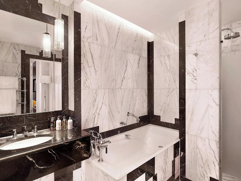 Sheraton Grand London Park Lane image