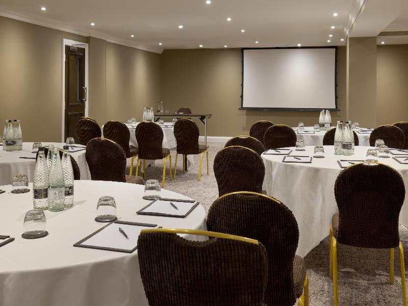 Radisson Blu Hotel, London South Kensington image