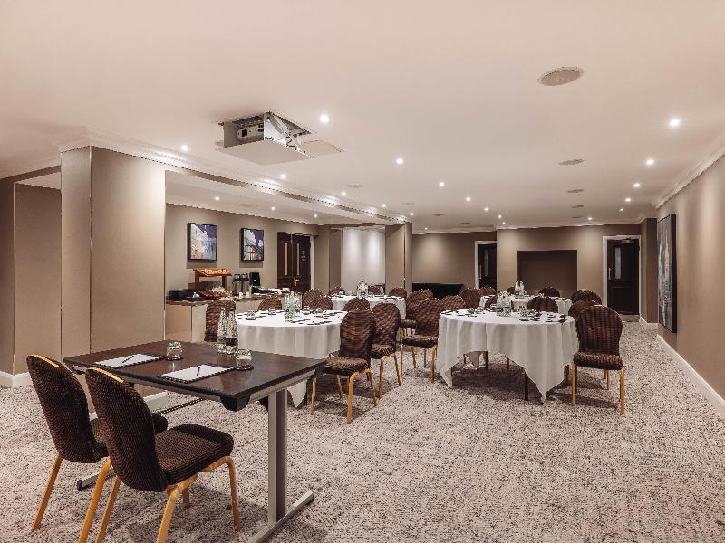 Radisson Blu Hotel, London South Kensington image