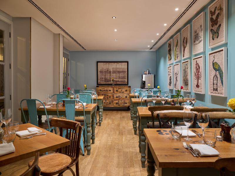 Radisson Blu Hotel, London South Kensington image