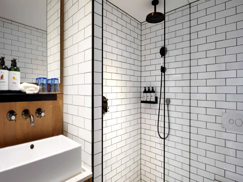 Treehouse Hotel London image