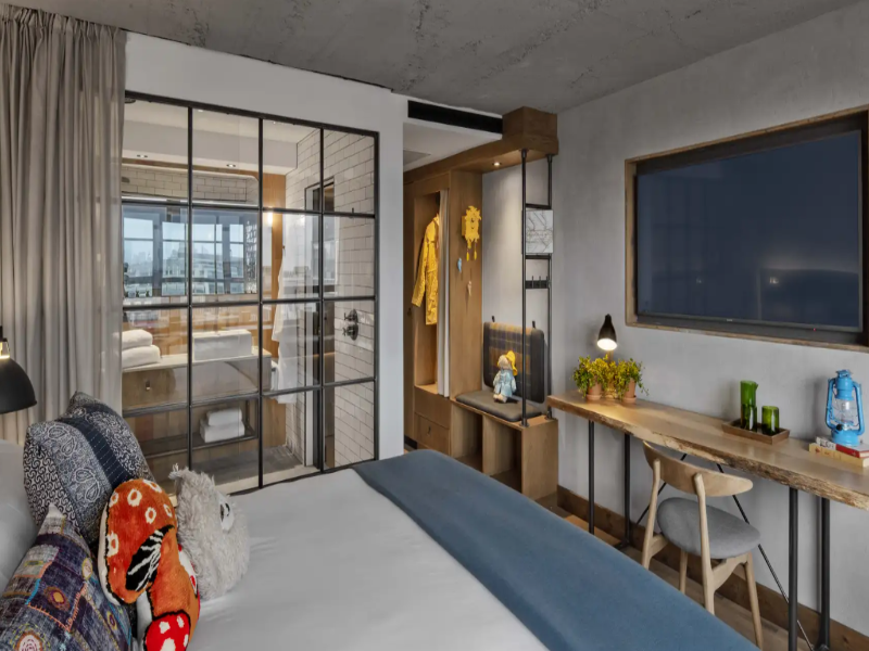 Treehouse Hotel London image