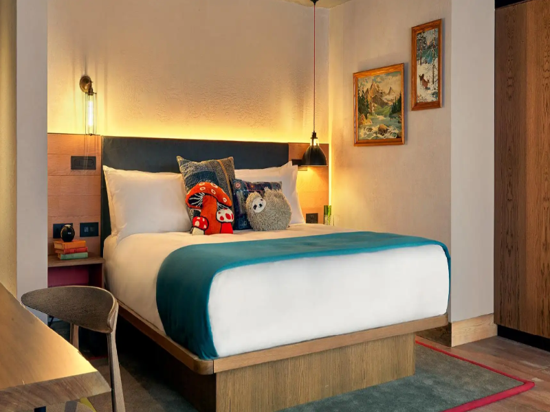 Treehouse Hotel London image