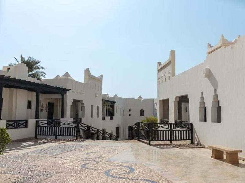 Sheraton Sharm Hotel Main Building image