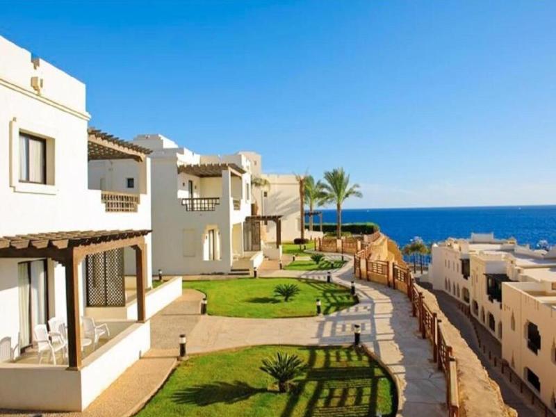 Sheraton Sharm Hotel Main Building image