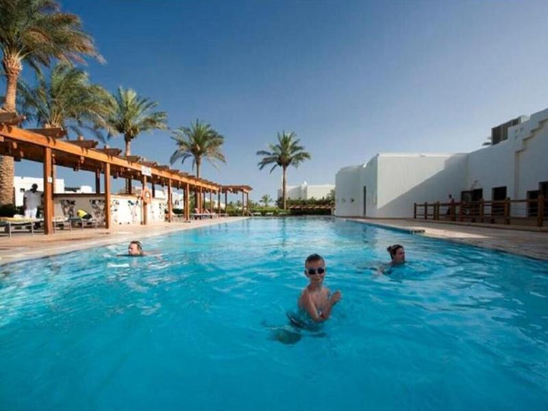 Sheraton Sharm Hotel Main Building image
