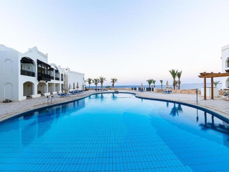 Sheraton Sharm Hotel Main Building image