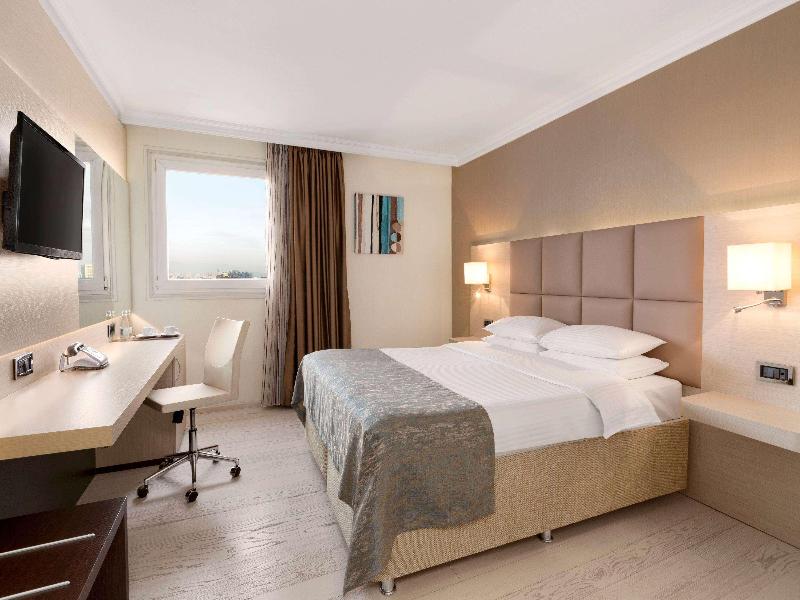 Ramada by Wyndham Sofia City Center image