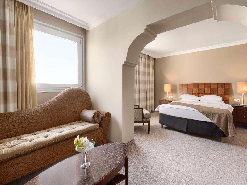 Ramada by Wyndham Sofia City Center image