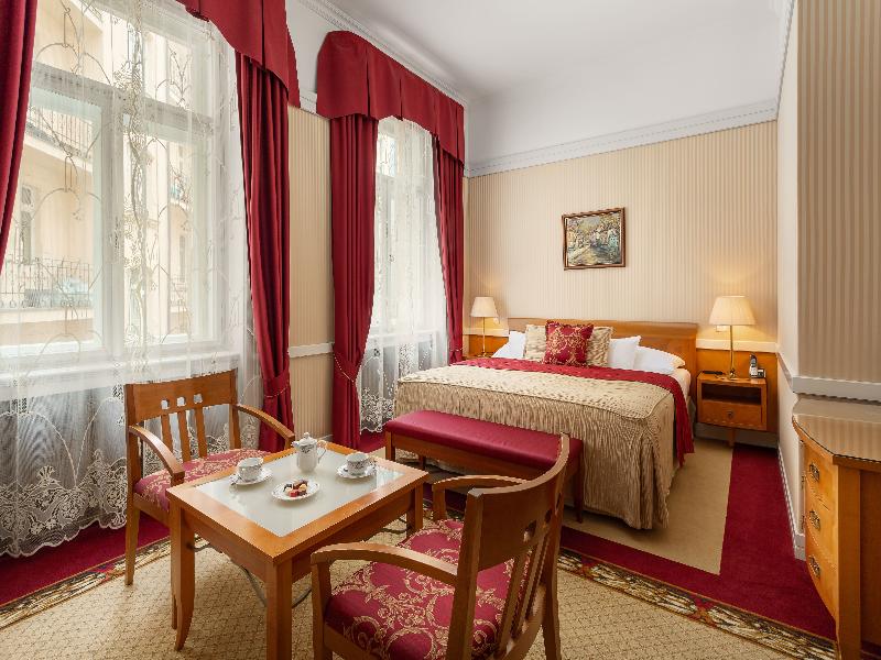 room detail thumbnail 0