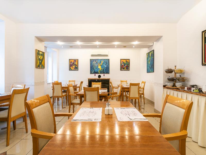 Hotel Ametyst Prague image