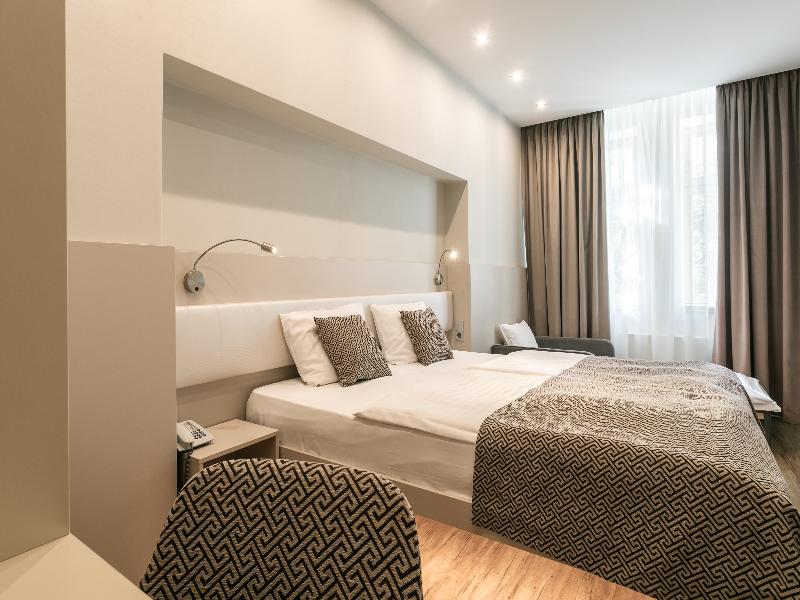 Hotel Ametyst Prague image