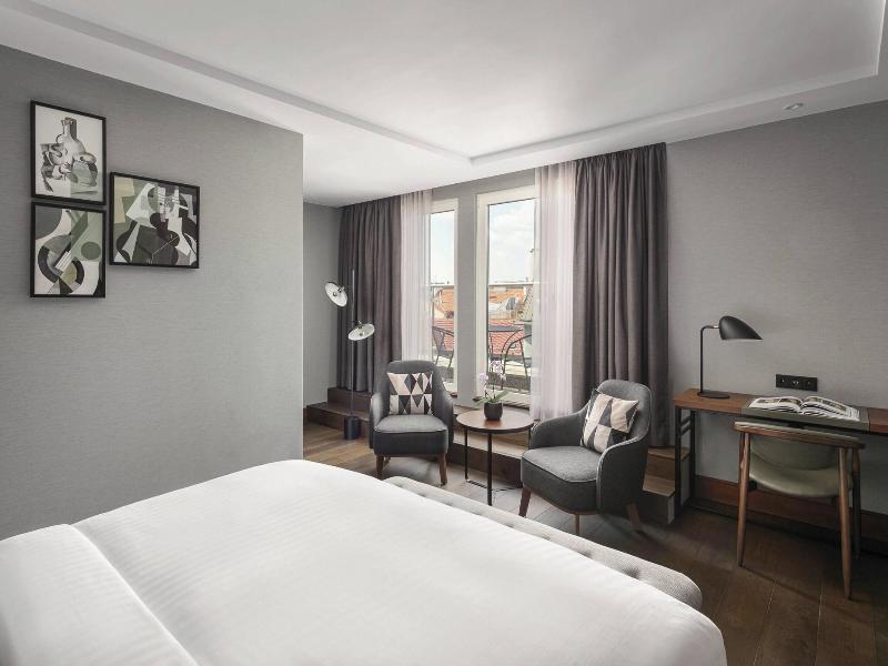 Marriott Hotel Prague image
