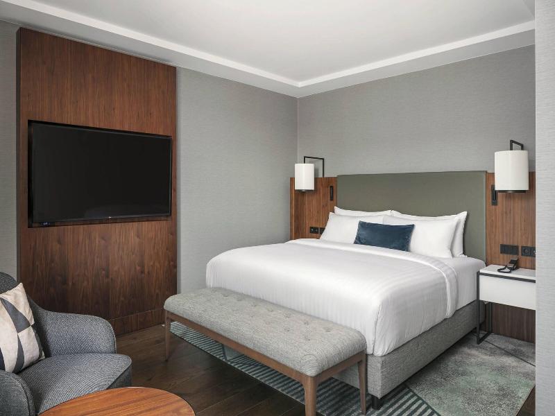 Marriott Hotel Prague image