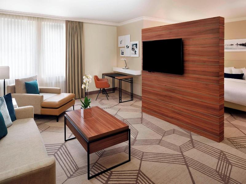 Marriott Hotel Prague image