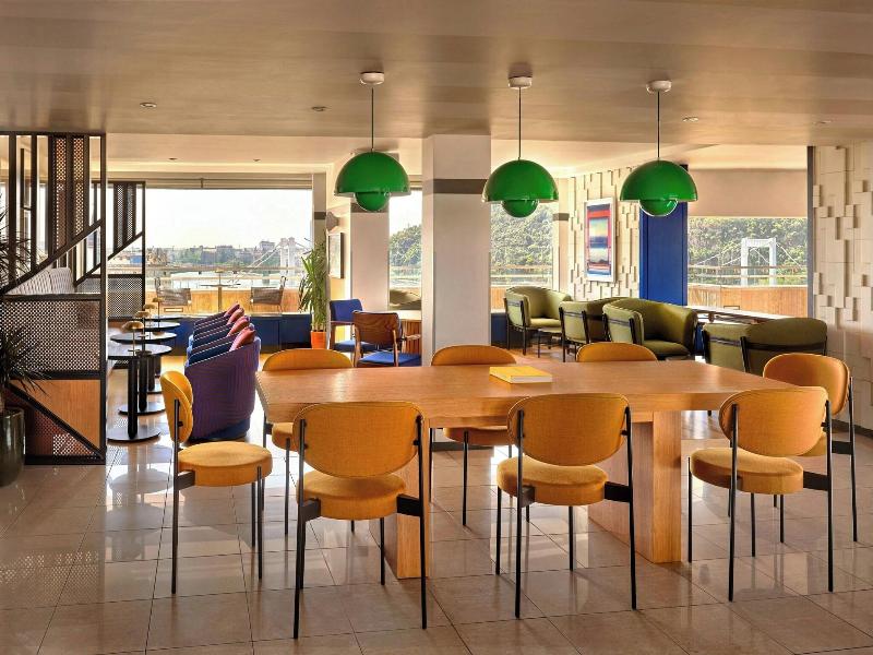 Marriott Hotel Budapest image