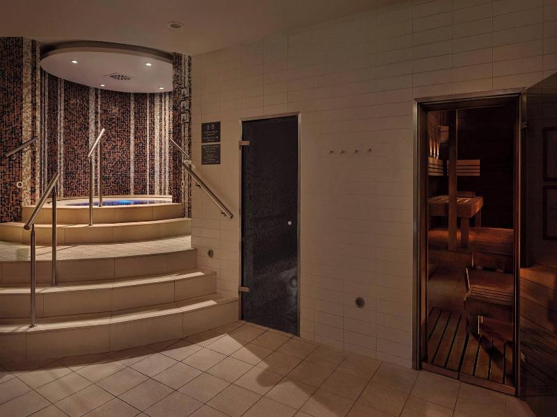 Marriott Hotel Budapest image