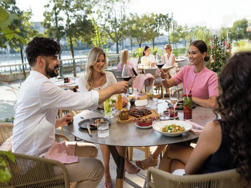 Marriott Hotel Budapest image