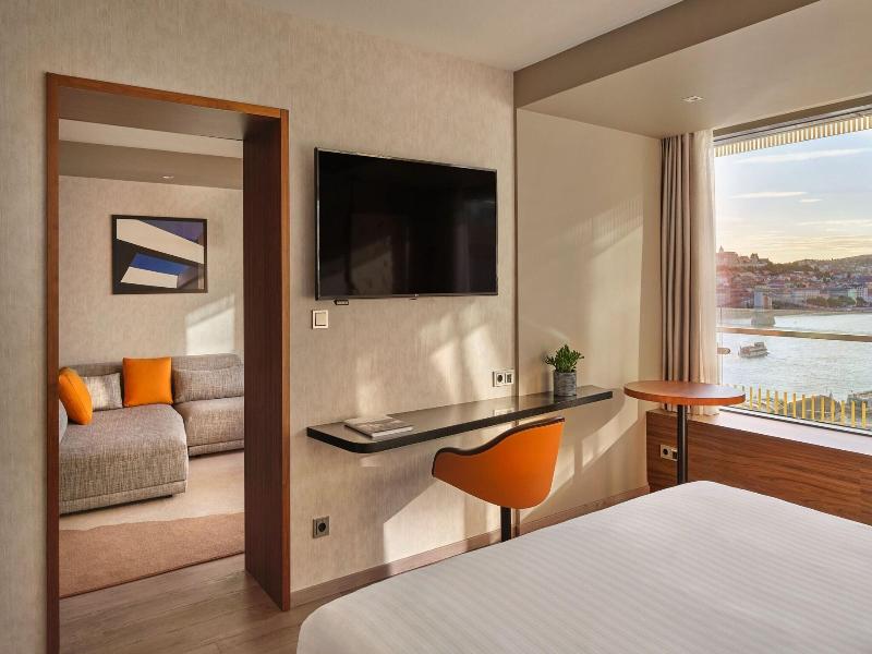 Marriott Hotel Budapest image