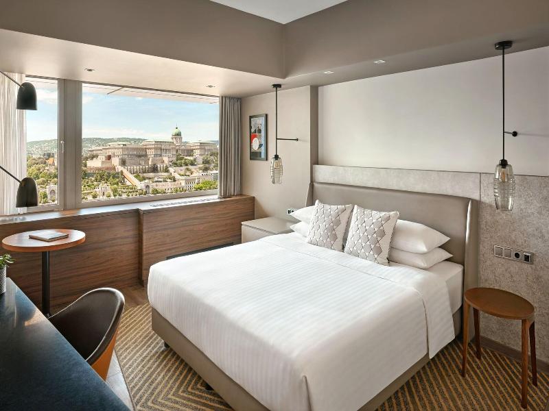 Marriott Hotel Budapest image