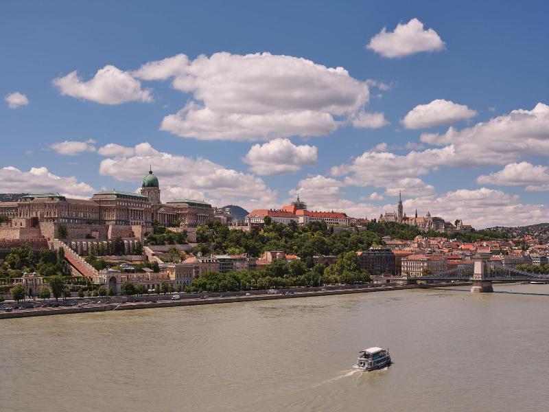 Marriott Hotel Budapest image