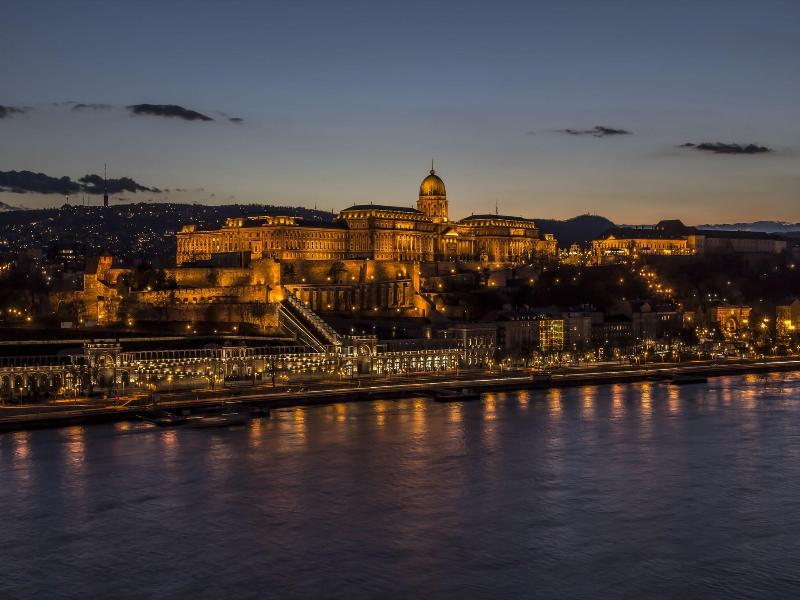 Marriott Hotel Budapest image