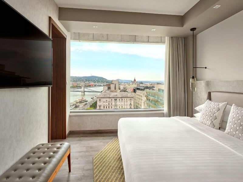 Marriott Hotel Budapest image