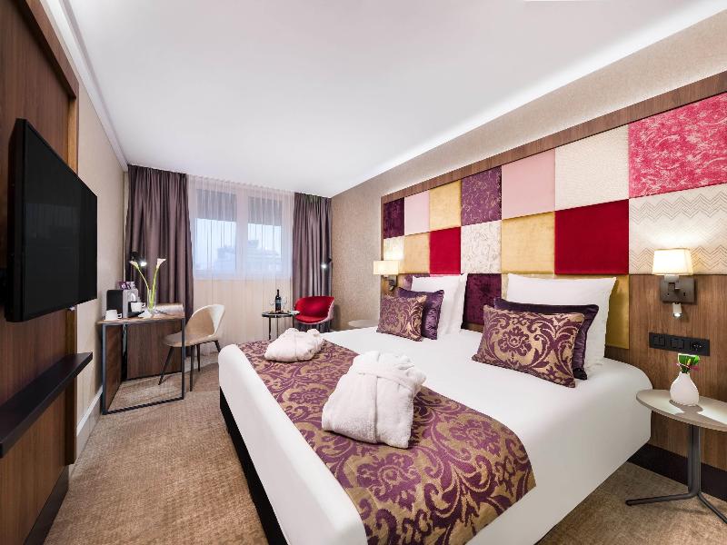 Mercure Budapest Korona image