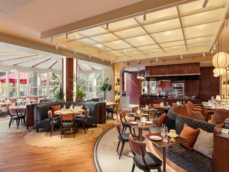 Kempinski Hotel Corvinus Budapest image