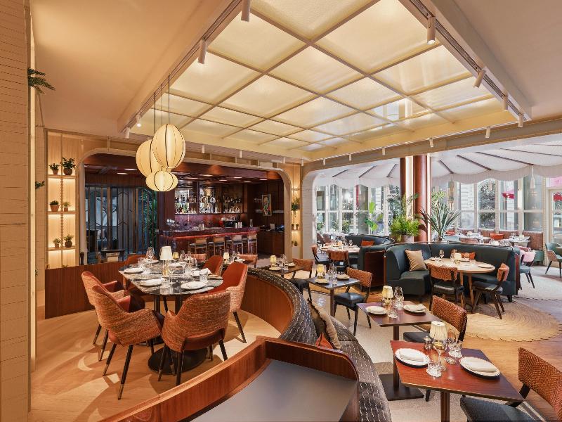 Kempinski Hotel Corvinus Budapest image
