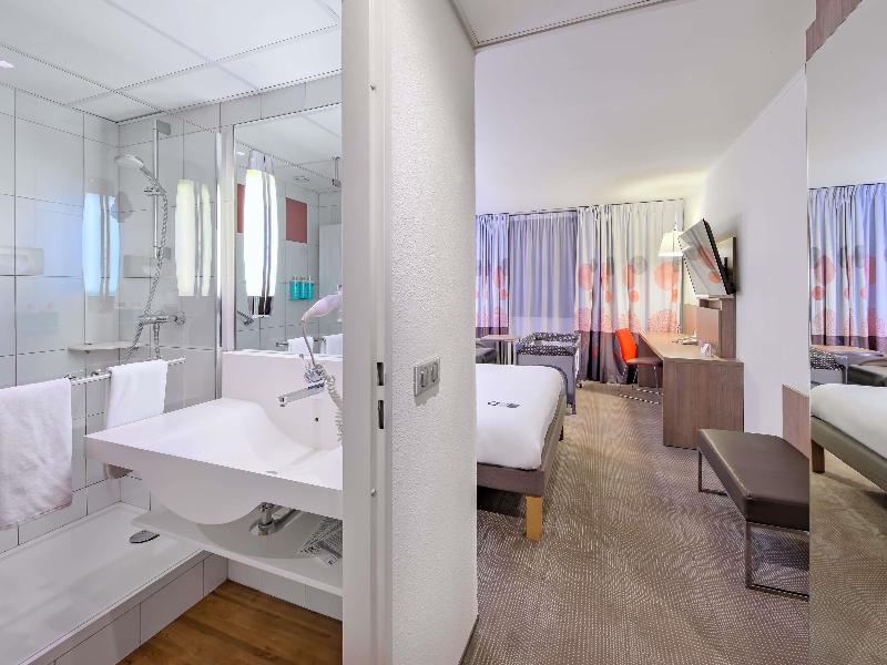 Novotel Krakow Centrum image
