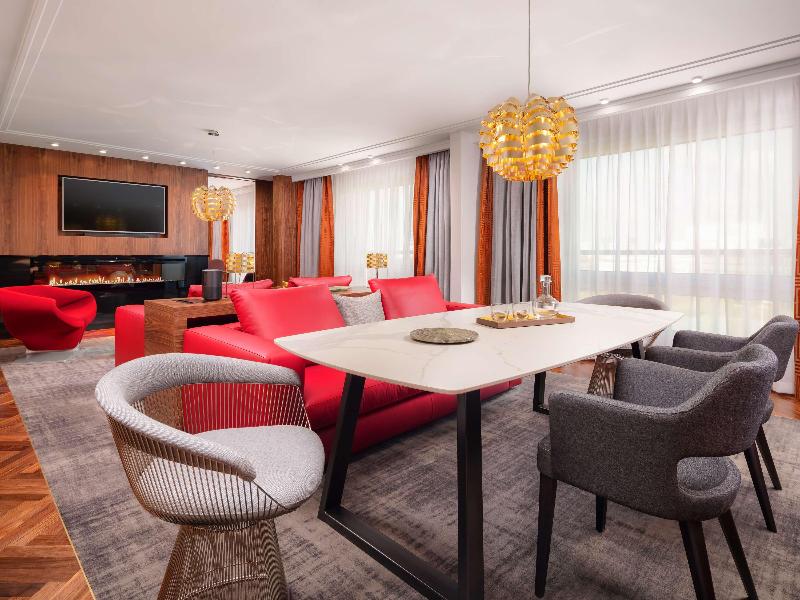 Sofitel Warsaw Victoria image