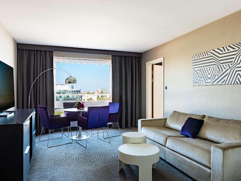 Sofitel Warsaw Victoria image