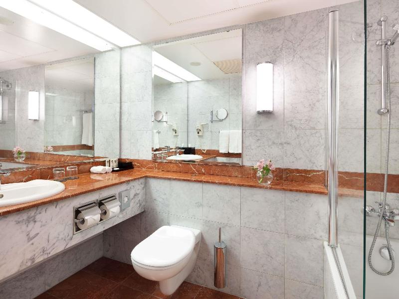 Sofitel Warsaw Victoria image