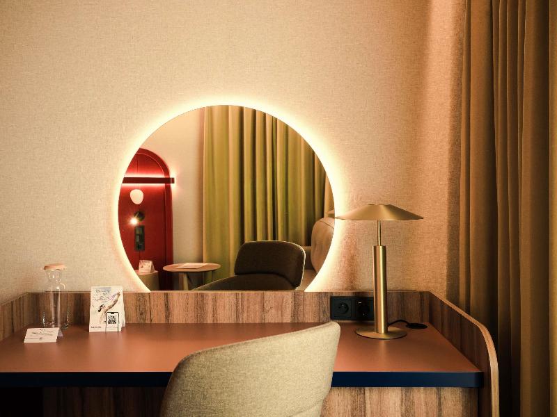 Mercure Warszawa Centrum image