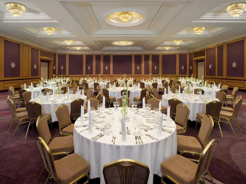 Sheraton Grand Warsaw image