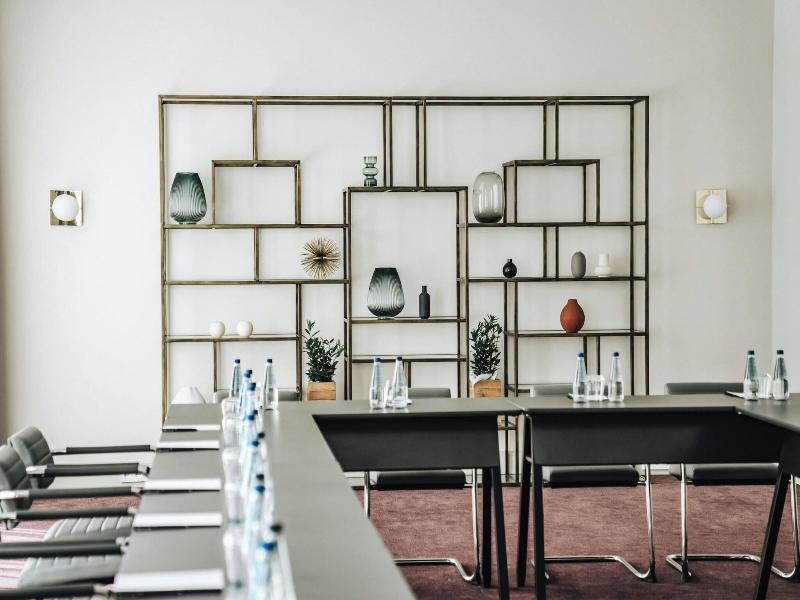 Sheraton Grand Warsaw image