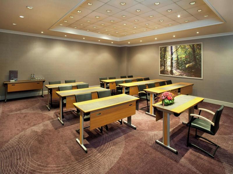 Sheraton Grand Warsaw image