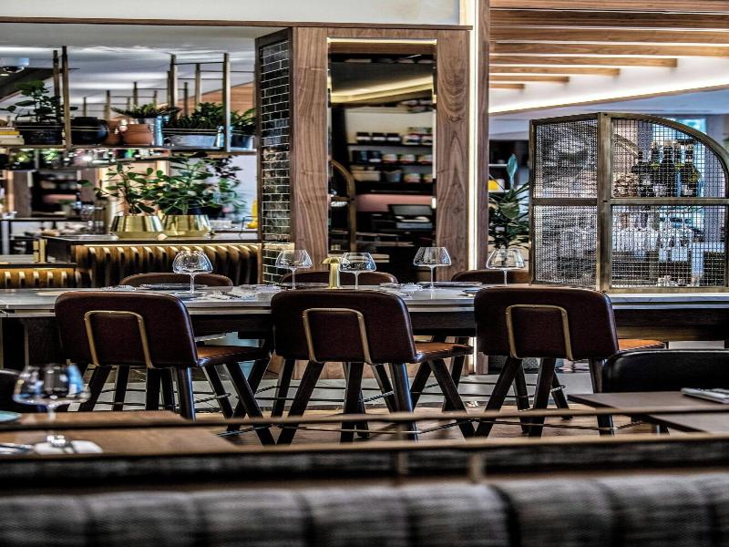 Sheraton Grand Warsaw image