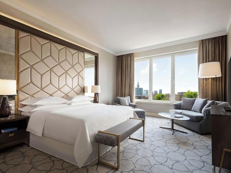 Sheraton Grand Warsaw image