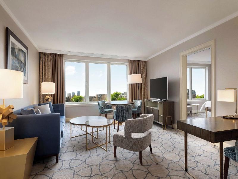 Sheraton Grand Warsaw image