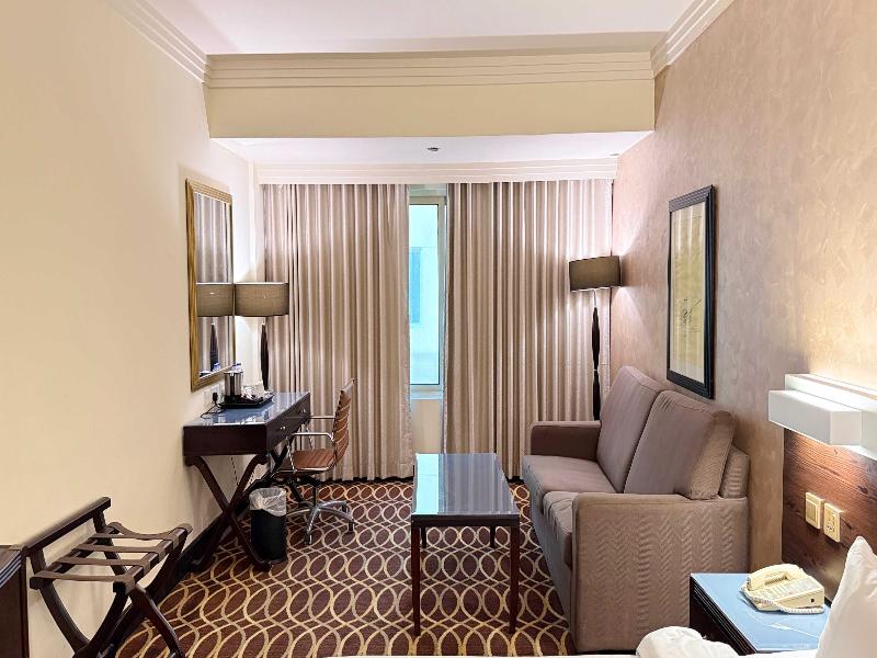 Sunday Suites Excelsior Hotel Deira image