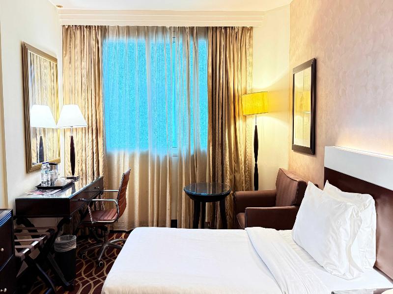 Sunday Suites Excelsior Hotel Deira image