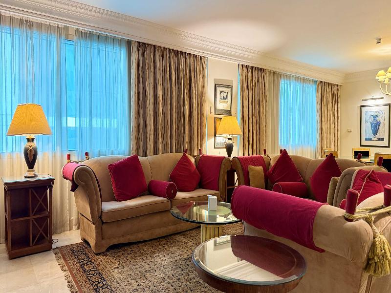 Sunday Suites Excelsior Hotel Deira image