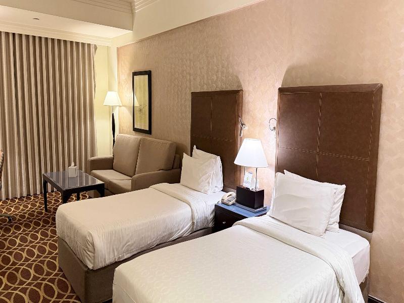 Sunday Suites Excelsior Hotel Deira image