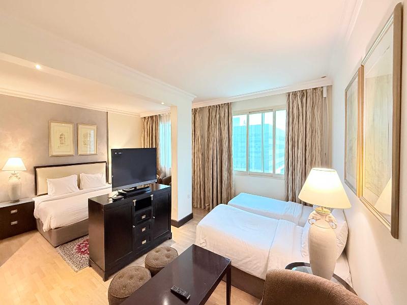 Sunday Suites Excelsior Hotel Deira image