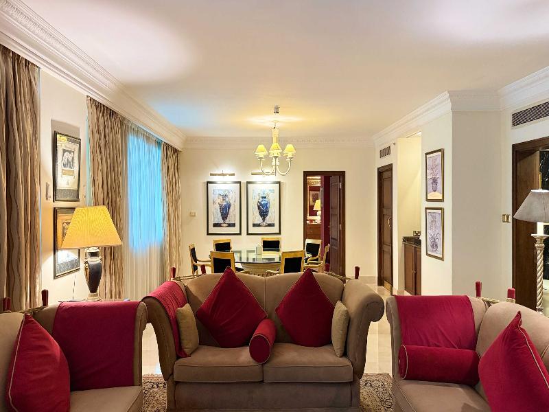 Sunday Suites Excelsior Hotel Deira image